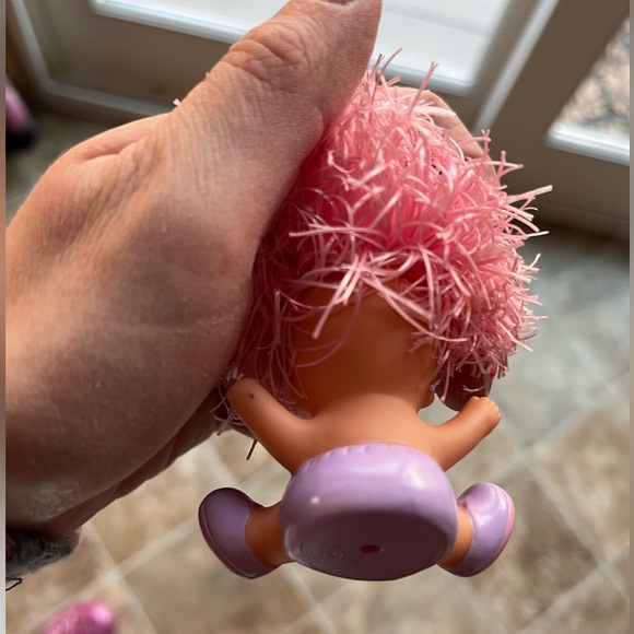 KOOSHIE KOOS - Picture 5 of 6